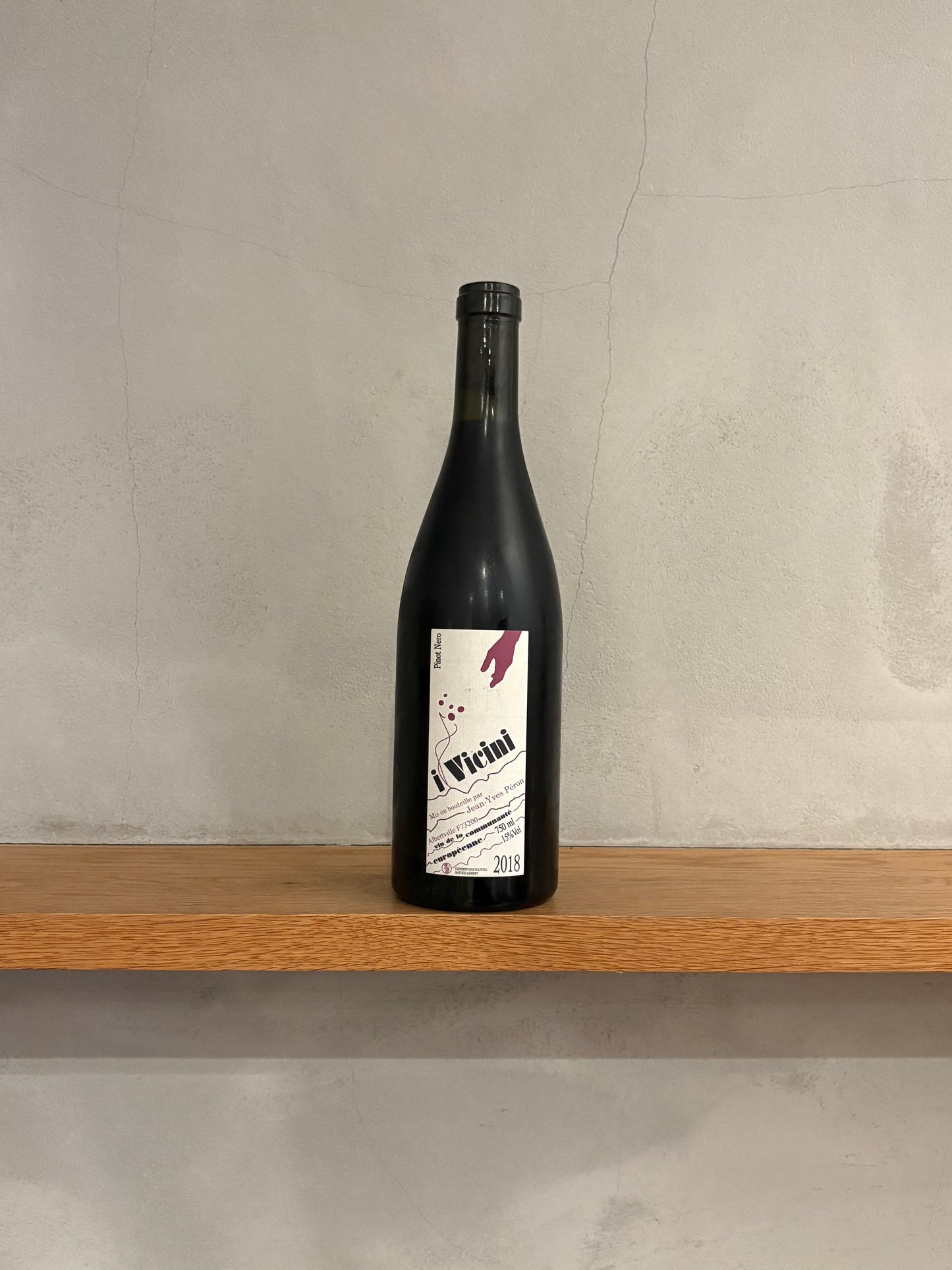 イ・ヴィチーニ・ピノ・ネロ 2018 / ジャン・イヴ・ペロン