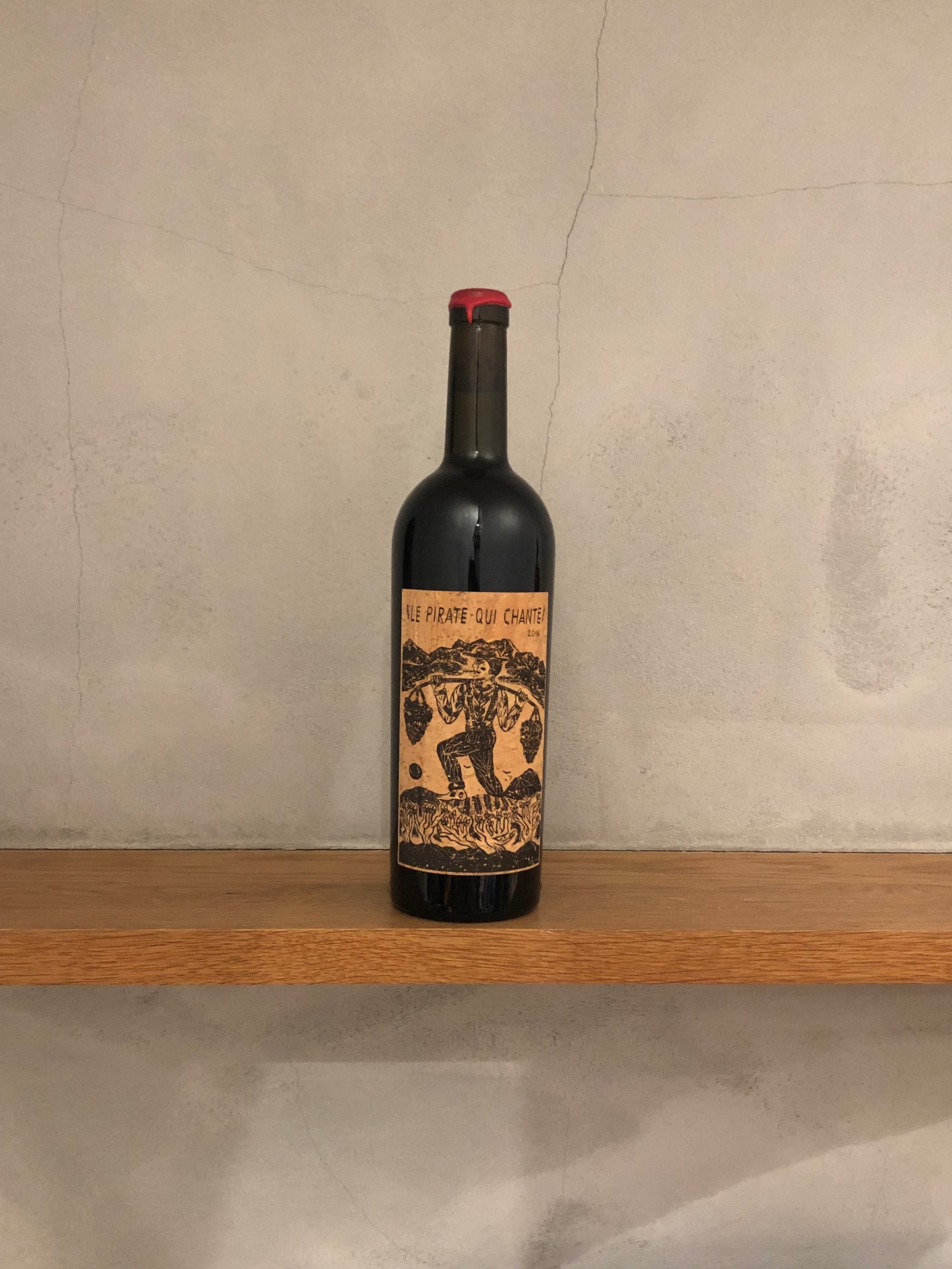 VdFルージュ・ル・ピラート・キ・シャント 2016 / ラ・カーヴ・デ・ノマード