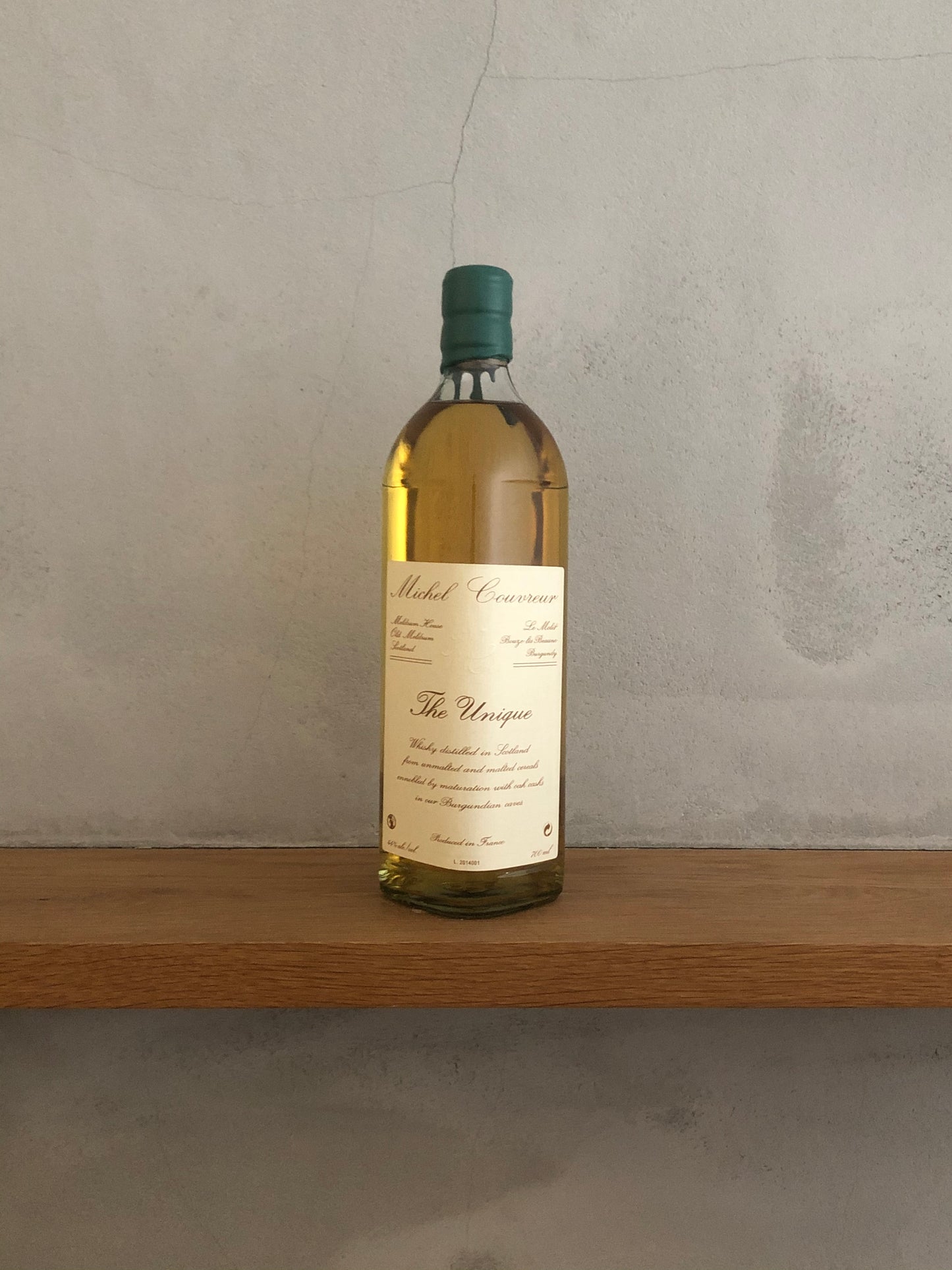 ○ザ・ユニーク・ウィスキー 700ml 44% / ミッシェル・クーブレイ