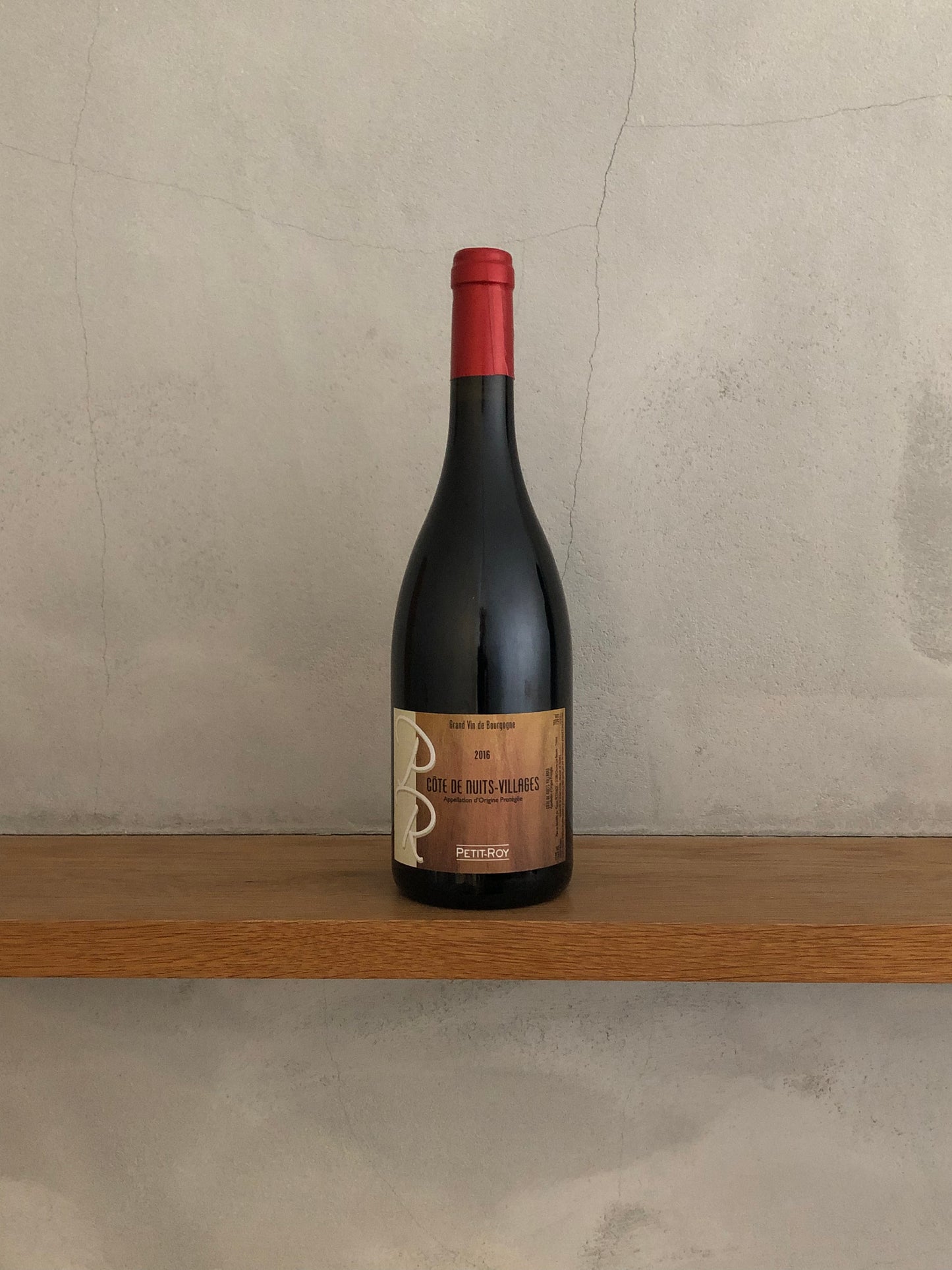 コート・ド・ニュイ・ヴィラージュ ルージュ 2016 / メゾン・プティ・ロワ