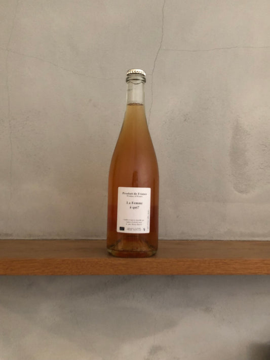 ラ・フェム・ア・キ？ 2019 / アンダース・フレデリック・スティーン